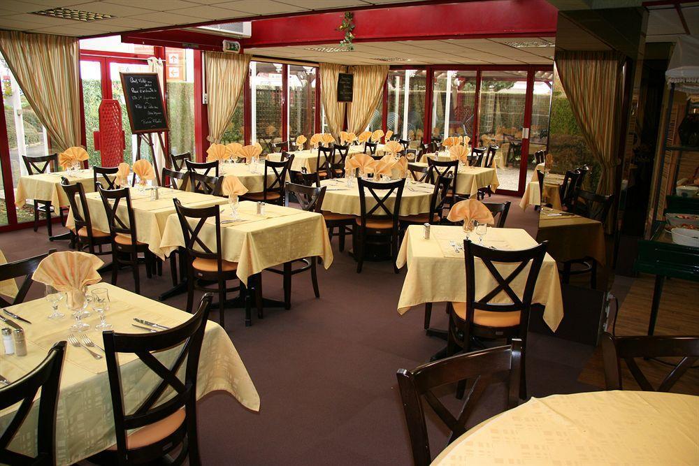 Brit Hotel Argentan Exterior foto